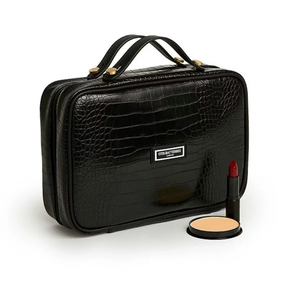 RARE Otis Batterbee Black Croc Carry On Toiletry Case Dopp Kit Travel Makeup Bag